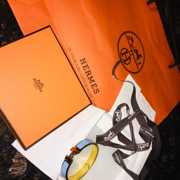 Flawless Worn 1 x Hermes Clic Claq Bracelet - Picture 2 of 5